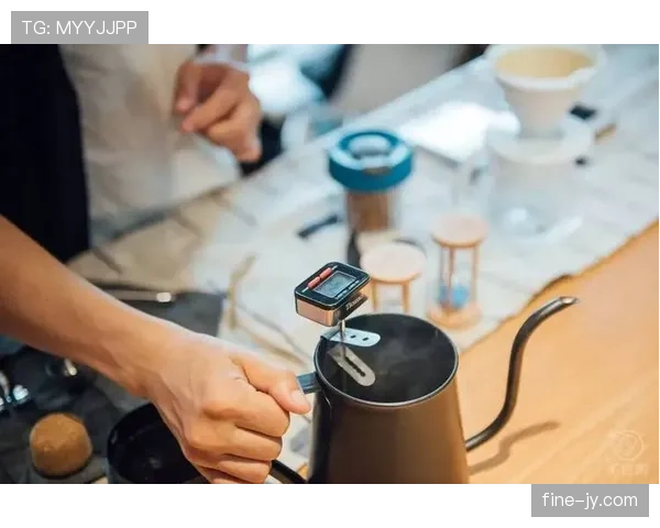 刷到林书豪早餐账单——一杯手冲咖啡比我一个月电费还贵